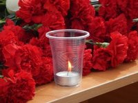 В АлтГТУ прошла акция памяти и солидарности с семьями, потерявшими своих родных при пожаре в ТРЦ «Зимняя вишня»