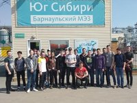 Студенты АлтГТУ побывали на крупнейшем в Сибири предприятии по производству растительного масла