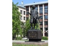 Ровно 40 лет назад в Барнауле был установлен памятник И. Ползунову