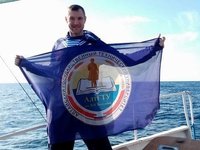 Преподаватель АлтГТУ принял участие в патриотическом заплыве