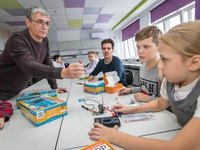 Центр «Наследники Ползунова» объявляет набор школьников на обучение в 2021/22 учебном году