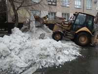 Весну встречаем ударным трудом: на территориях АлтГТУ проходят субботники
