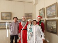 Поделись радостью!