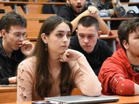 Министр Е.А. Зрюмов провел для студентов занятие «Достижения Алтайского края»