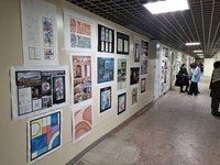 Изобразительное искусство в корпусе «В»: студенты и преподаватели кафедры ИЗО осваивают новые пространства университета Изобразительное искусство в корпусе «В»: студенты и преподаватели кафедры ИЗО осваивают новые пространства университета