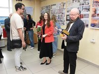 Персональная выставка преподавателя ИнАрхДиз открылась в АлтГТУ