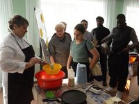 Готовим и едим блины: Студенты АлтГТУ отмечают Масленицу Готовим и едим блины: Студенты АлтГТУ отмечают Масленицу