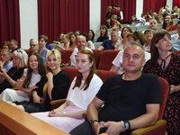 В ИнАрхДиз вручили дипломы выпускникам