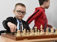 Центр талантов ФМ «Барнаул» объявляет набор учащихся 1−3 классов в шахматный клуб