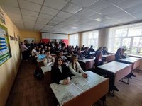 Центр профориентации АлтГТУ провёл классные часы со школьниками