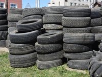 Студенты АлтГТУ провели экологическую акцию по сбору автомобильных шин